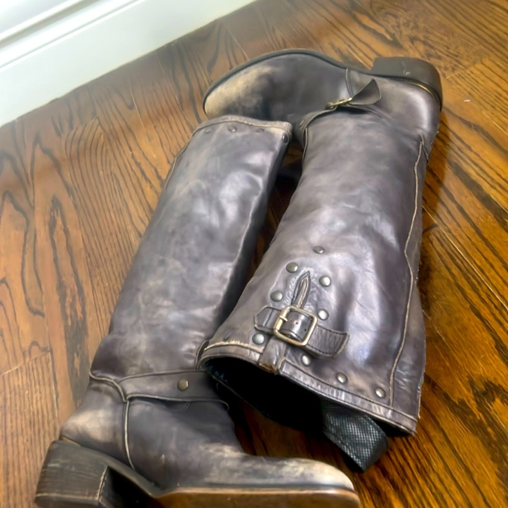 Lavorazione Artigiana leather boots in charcoal color size 39 Great condition
